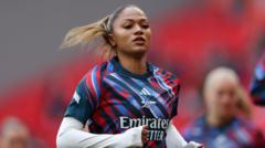 Hinds withdraws from England squad with ankle injury